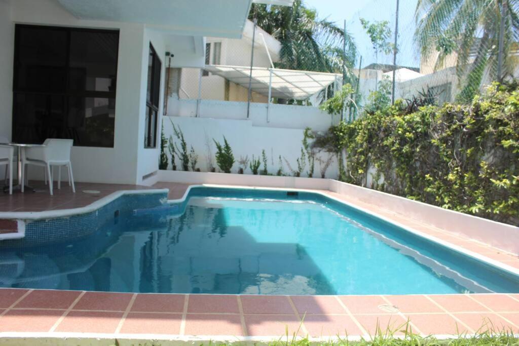 Beautiful Jungle House On A Strategic Location Villa Cancún Exteriör bild